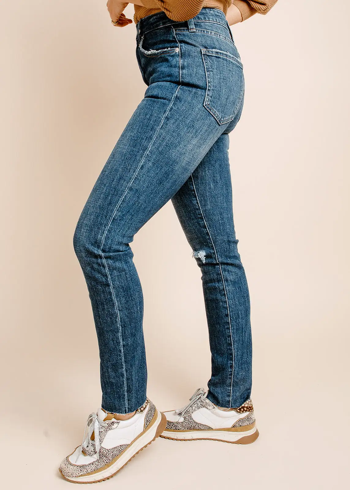 Cara High Rise Vintage Skinny - Essex