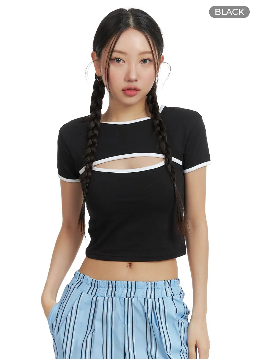 Color Block Cutout Crop Tee OM428