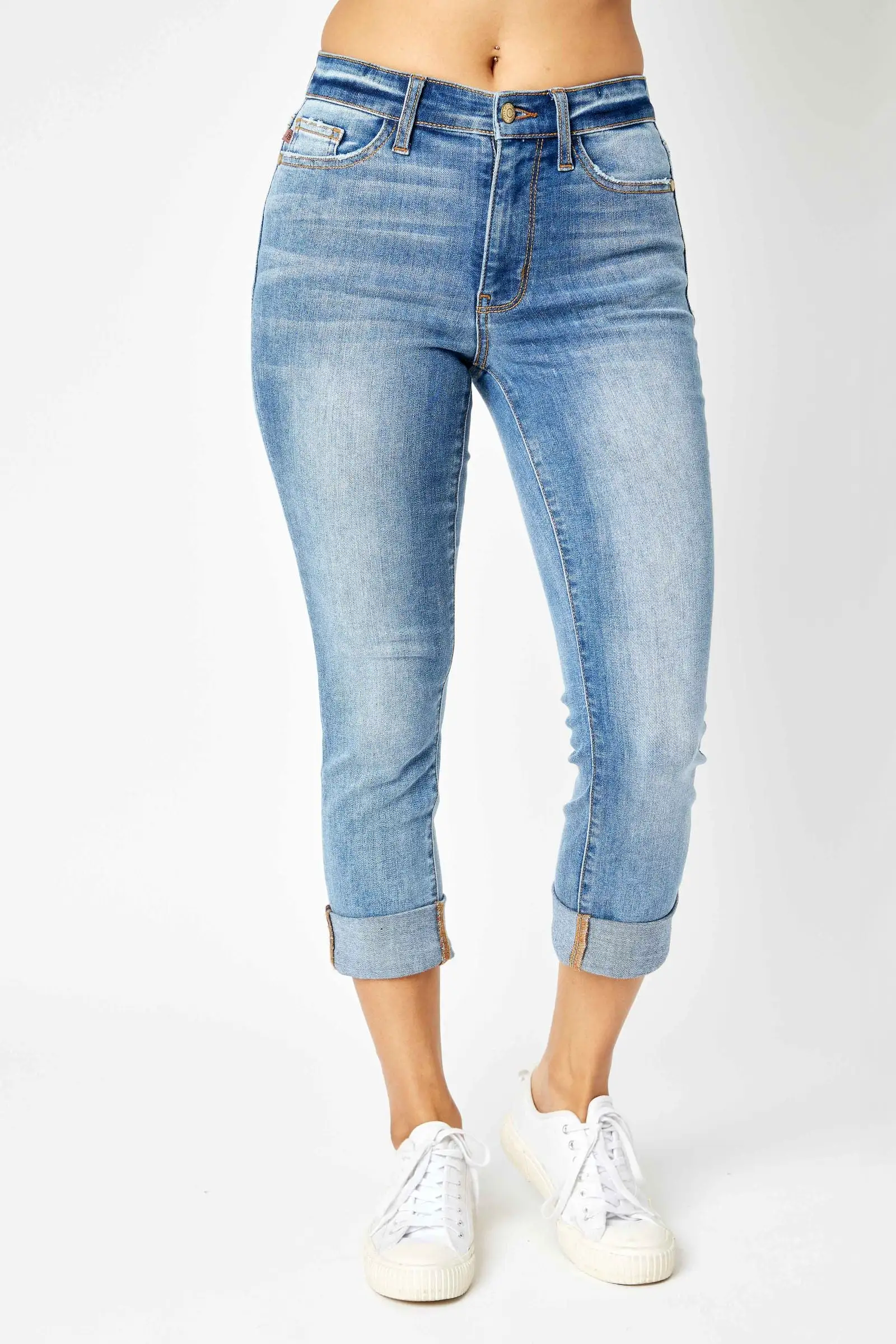 Judy Blue MID RISE CUFFED SKINNY CAPRI