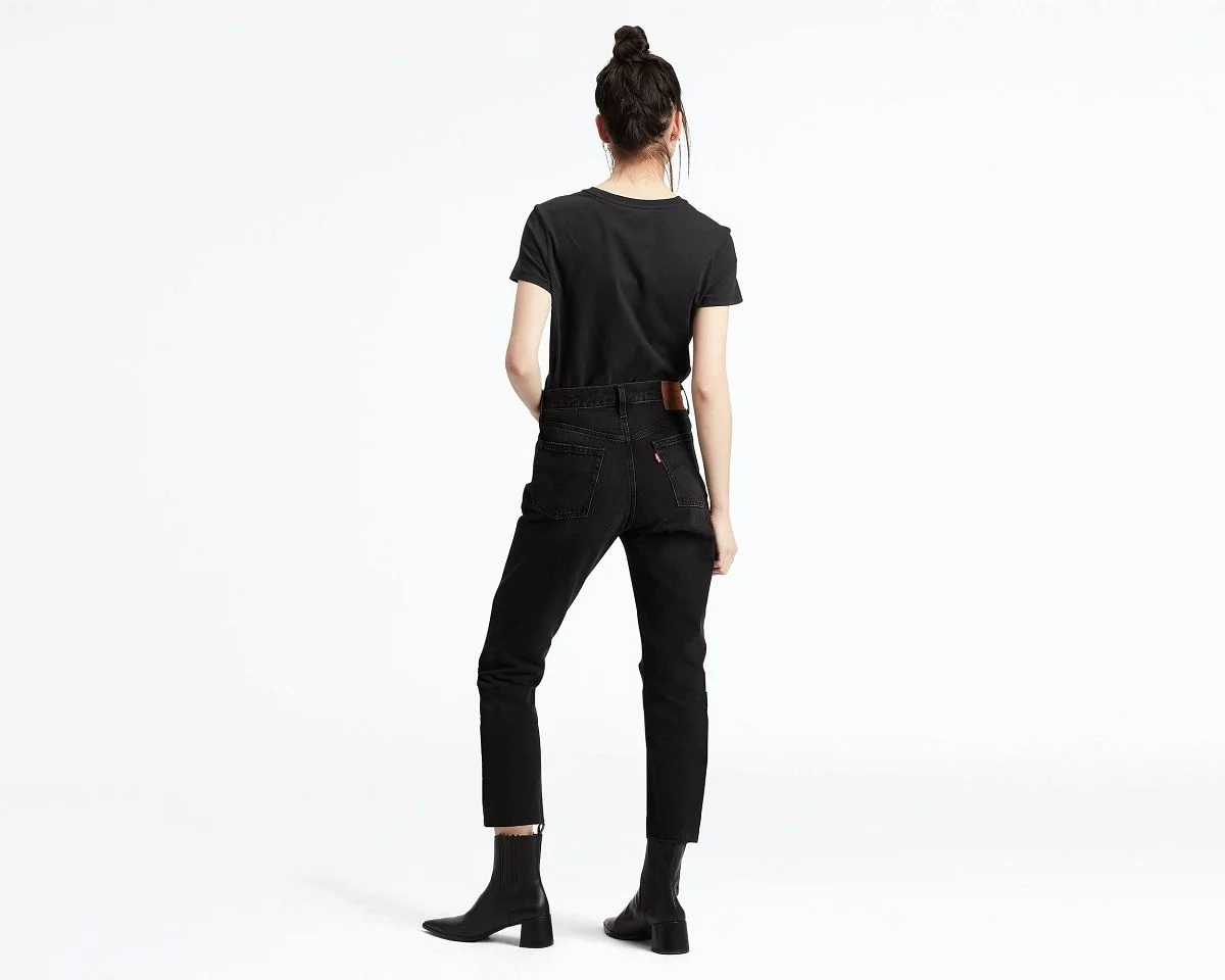 Levi’s 501 Crop Black sprout jeans