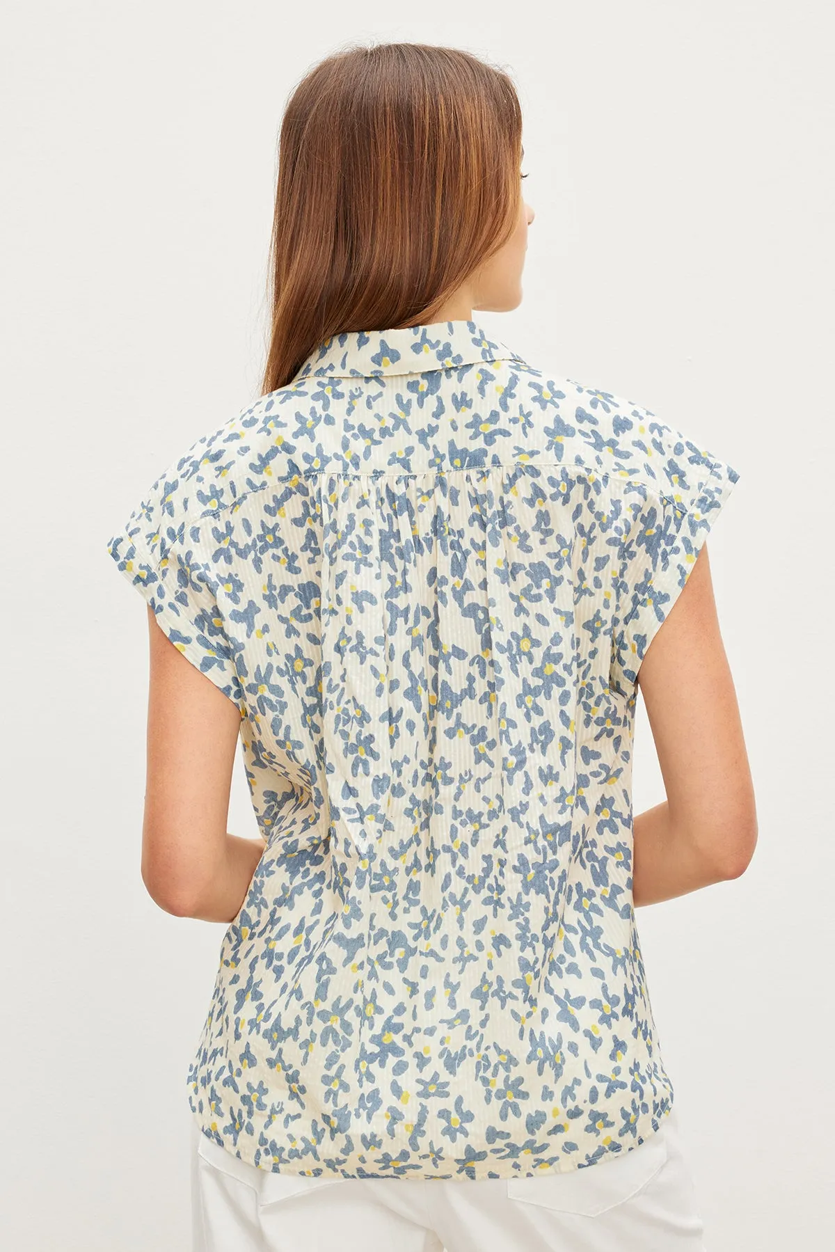 PAULETTE FLORAL BUTTON FRONT TOP