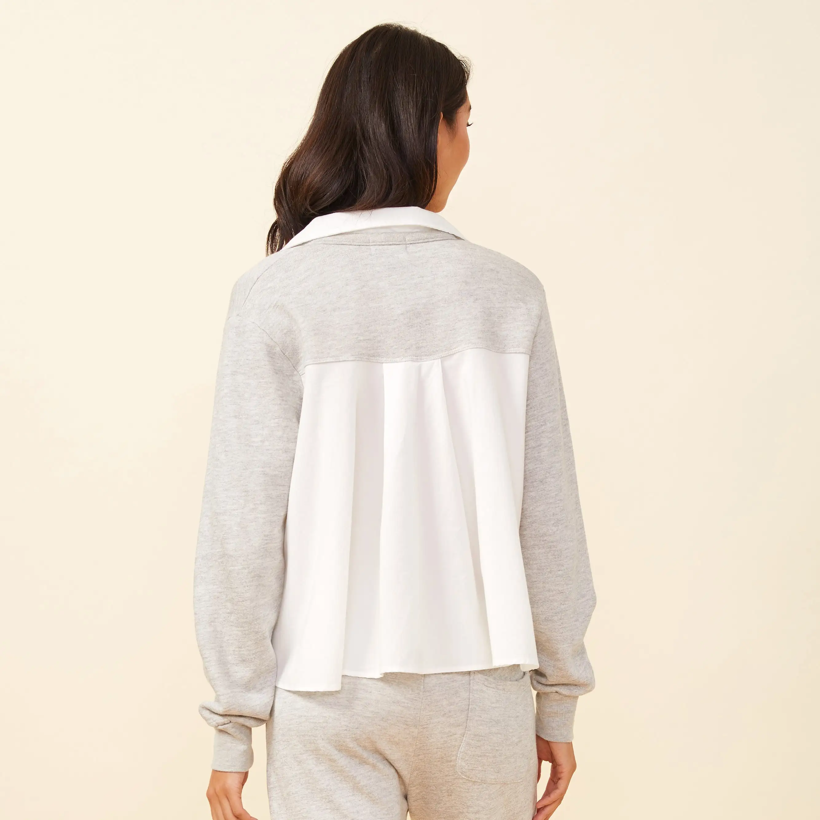 Poplin Mix Collar Sweatshirt