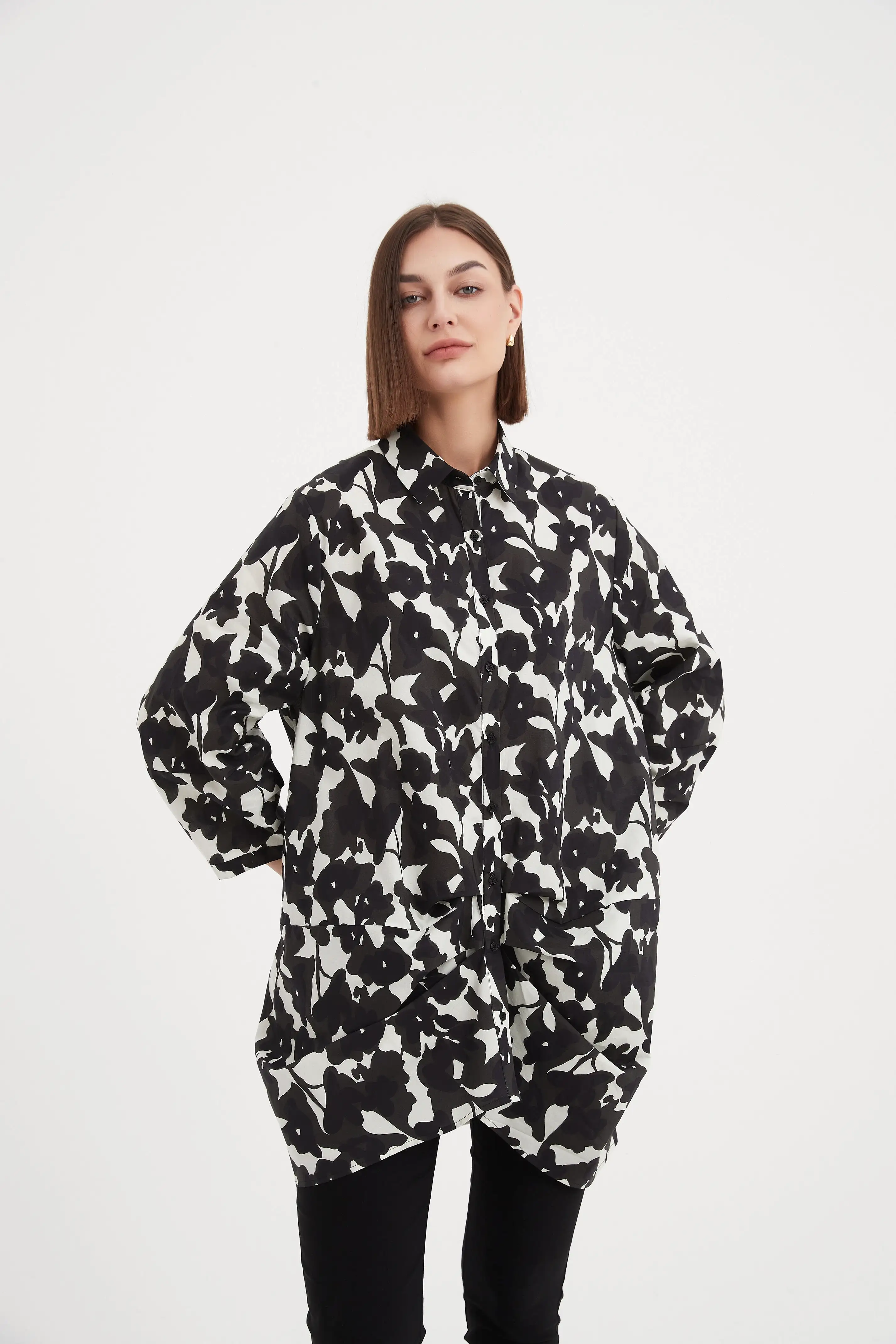 Tirelli - Button Front Volume Shirt - Black Floral